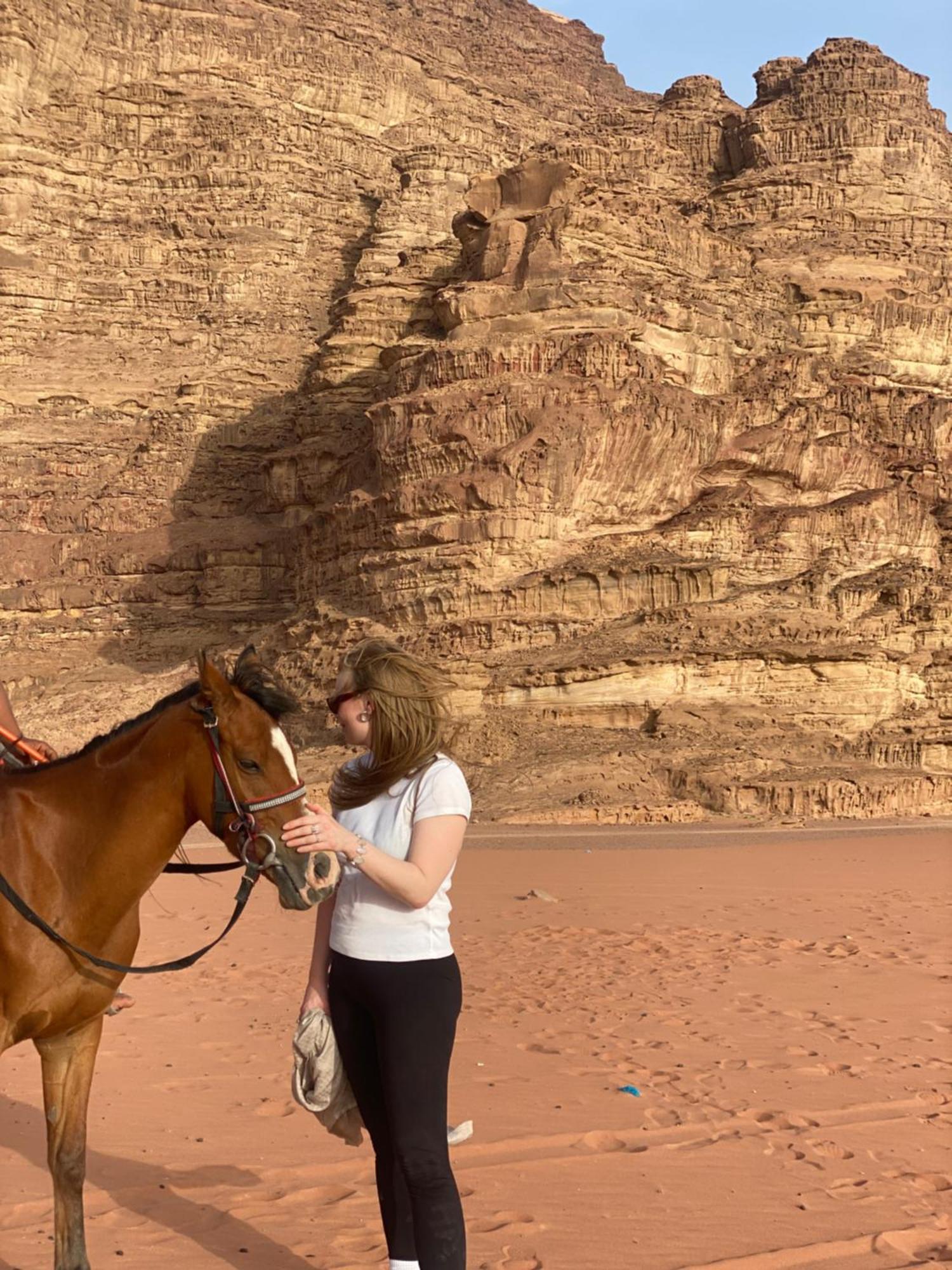Rum Luxury Camp Wadi Rum Eksteriør billede